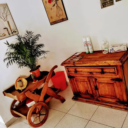 Casapatrizia Compartido * Santa Cruz de Tenerife